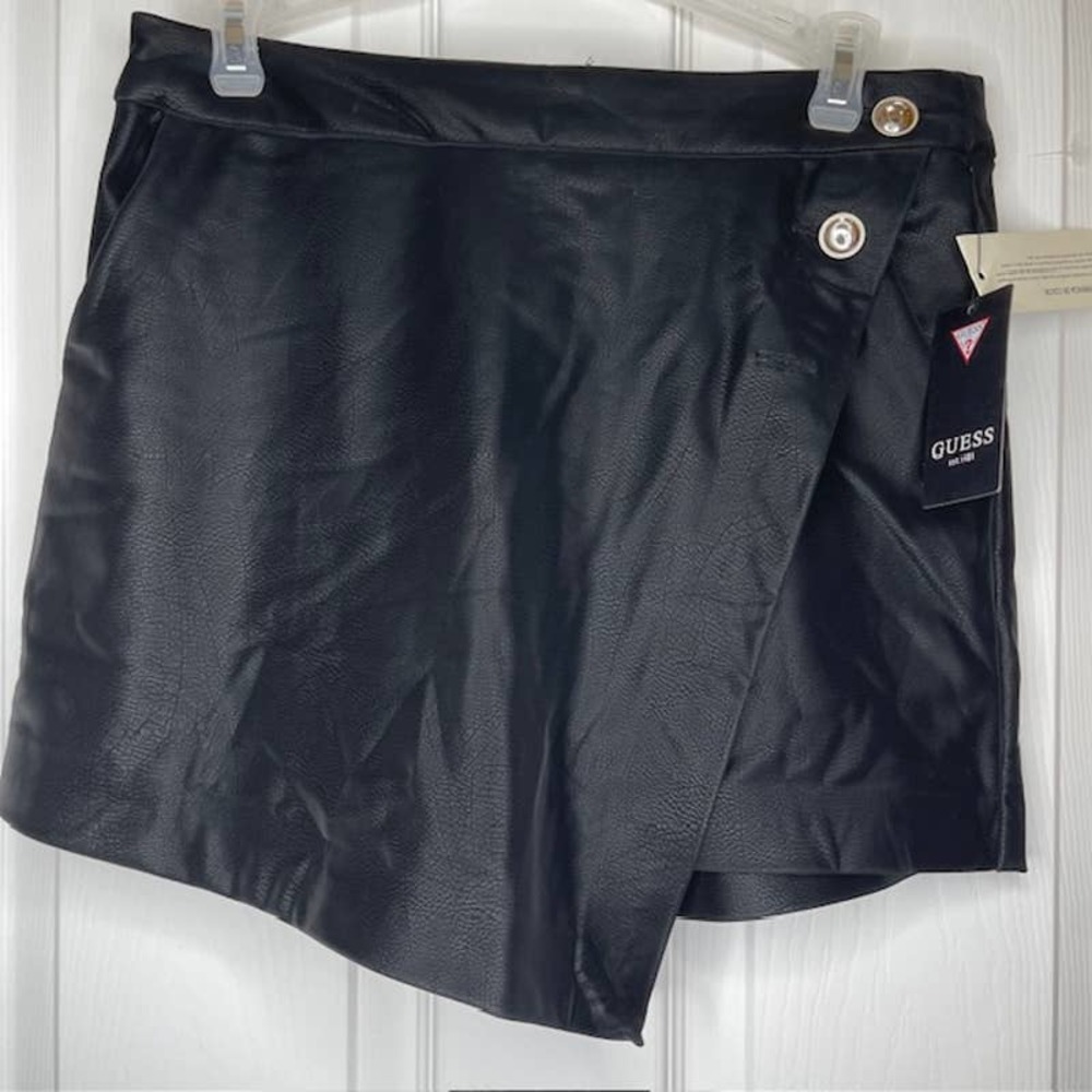 GUESS Black Faux Leather Wrap Shorts- no label